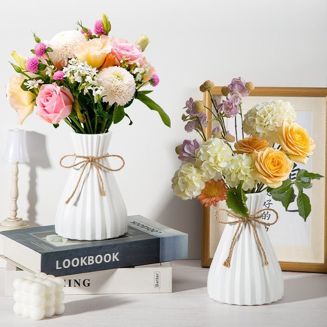 Moderne Hydrokultur Blumenflasche in Keramik-Optik aus Kunststoff mit Hanfseil-Dekor, Pink und Weiß - Bild 1