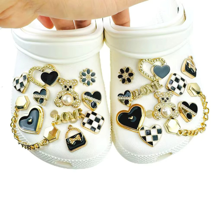 FHLDING Schuh Charms Set, Golden Bear, Herzförmige Kette, Unisex - Bild 2
