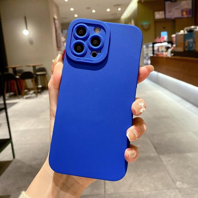 Stoßfeste Silikon-Handyhülle für Apple iPhone in Blau - Bild 1