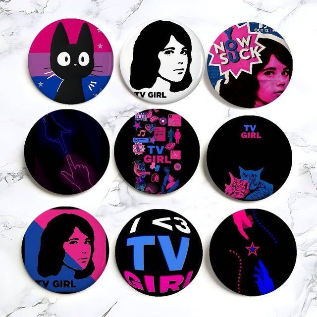 Anstecknadel Pop TV Girl Who Badges, Weißblech, Metall-Brosche - Bild 1