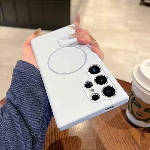 Magnetische Silikonhülle mit Mikrofaser-Innenfutter für Samsung Galaxy S25 Ultra, S24 Ultra, S25 Plus, S24 und S23 in Multicolour - Bild 1