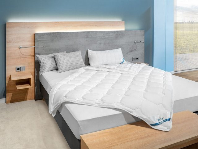 BECO Medibett Cotton Soft Vierjahreszeiten-Bettdecke mit Baumwoll-Mix, B/B: 135 x 200 cm - Bild 1