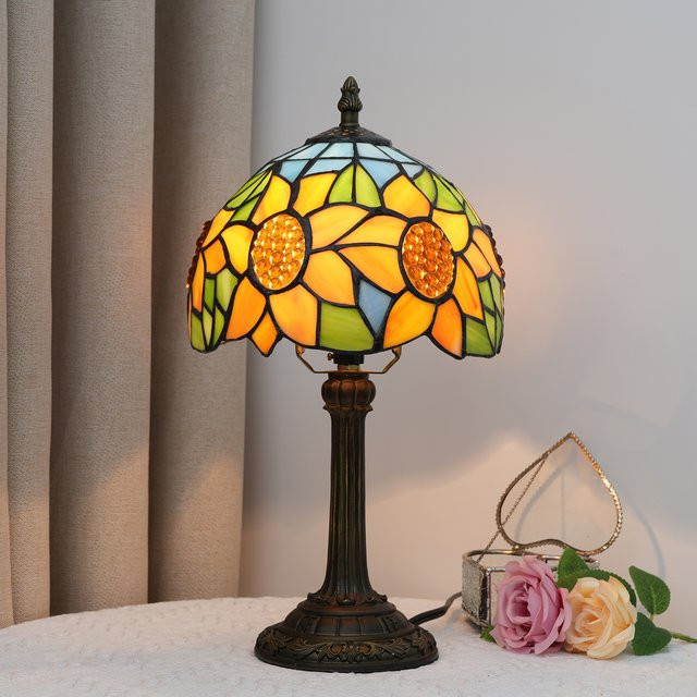 Sonnenblumen Tischlampe aus Buntglas im pastoralen Stil für Wohnzimmer und Schlafzimmer, Mehrfarbig - Bild 1