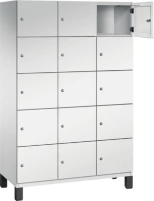 C+P Schließfachschrank Cambio in Lichtgrau mit 3 Abteilen und 15 Fächern, auf Füßen, B/T/H: 120,0 x 52,5 x 198,0 cm - Bild 1