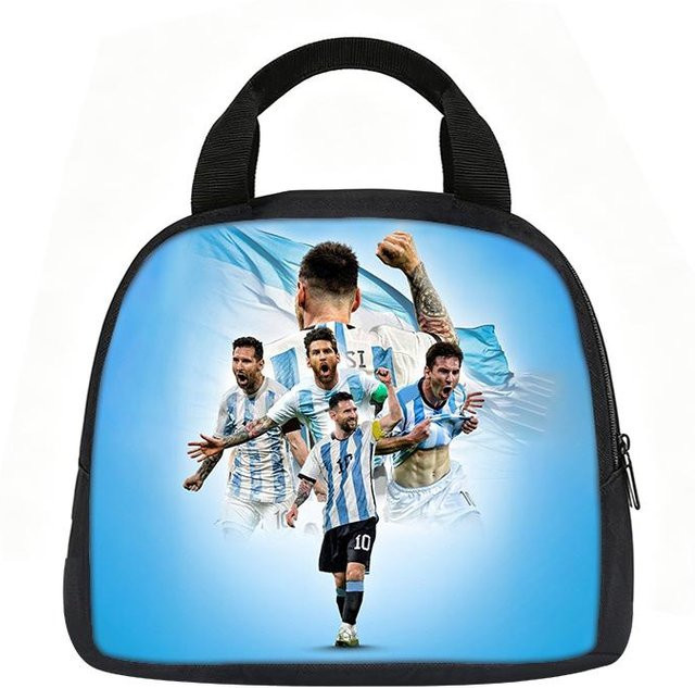 Isolierte Lunchtasche Messi Motiv von Fancy Style Studio in Blau - Bild 1