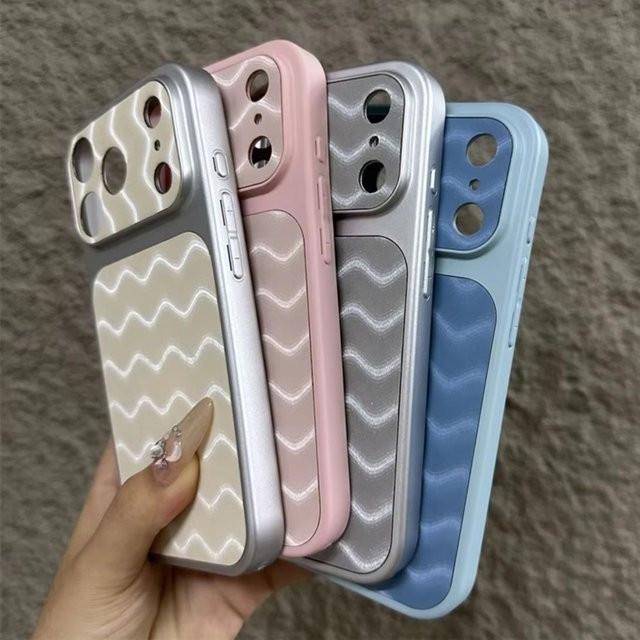 Matte Stoßfeste Handyhülle mit Laser-Wellen-Textur für Apple iPhone 11 bis 17 Pro Max in Grau - Bild 1
