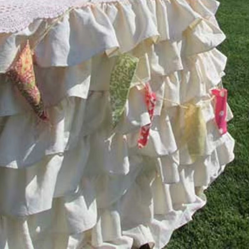 Runde Tischdecke aus Leinen von POLIS mit gerüschten Schichten für Hochzeit und Party in Rot oder Weiß - Bild 4