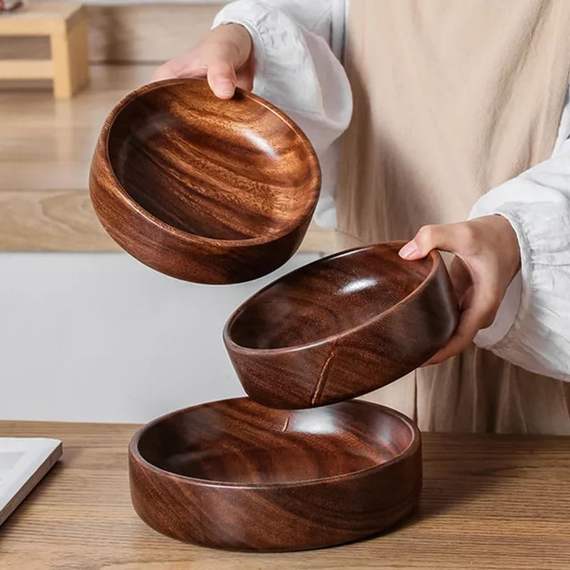 Massivholzschale aus Walnuss in Braun, Vintage Bootsschale als kreative Obstschale und Salatschüssel aus Holz - Bild 1