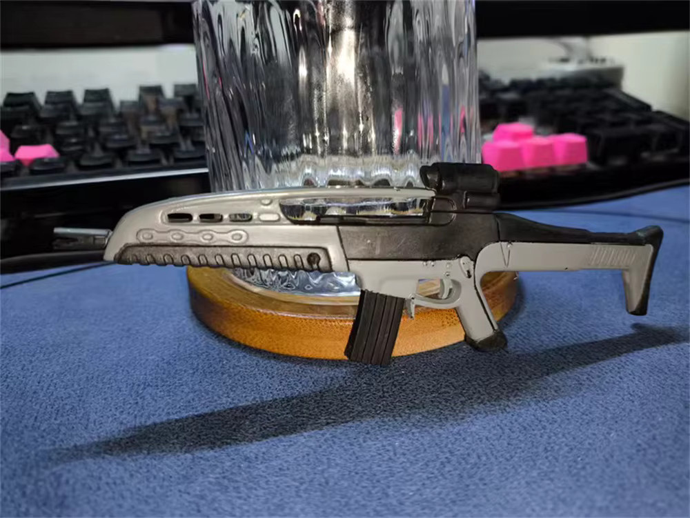 dml bbi moderne Puppe xm8 Mini Waffe Modell, Zubehör, Kunststoff - Bild 2