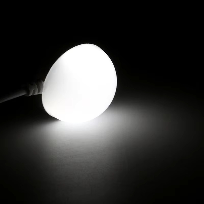 Mini USB LED Leseleuchte mit Magnet und Schalter, dimmbar, Weiß/Silber, 1,5m Kabel - Bild 4