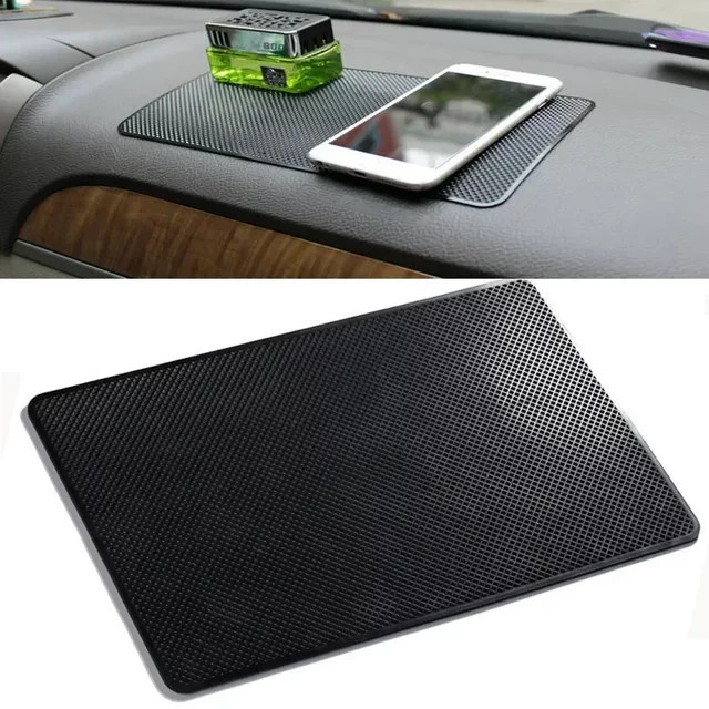 Anti-Rutsch PVC Matte für das Armaturenbrett als Halter für Smartphone und Sonnenbrille in Schwarz - Bild 1