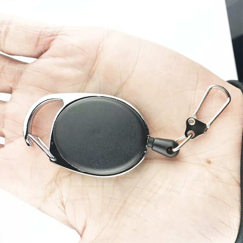 Einziehbarer Schlüsselanhänger und ID-Karabiner mit Rollmechanismus für Ausweishalter, Schwarz, Kunststoff, 2-4 Stück - Bild 2