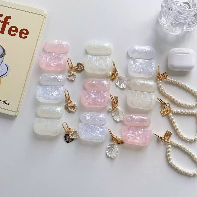 Perlen-Kopfhörerhülle für Apple AirPods 4, 3, Pro und Pro 2 mit Leoparden-Anhänger in Pink - Bild 1