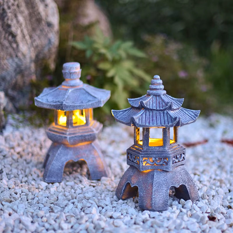 Solarbetriebene Zen Garten Statue als chinesische Pagoden Laterne aus Steinoptik für deinen Hof - Bild 3