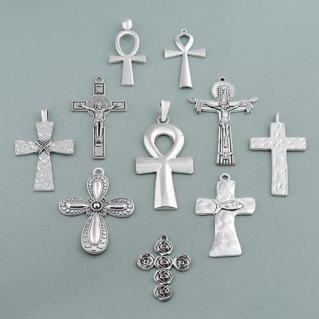 Anhänger Kruzifix Kreuz, Silber, Unisex - Bild 1