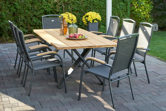 Hartman Xanadu Raffaelo Garten-Essgruppe aus Aluminium und Teakholz in Anthrazit mit 8 Stapelsesseln, Tisch B: 220 cm, T: 100 cm - Bild 1