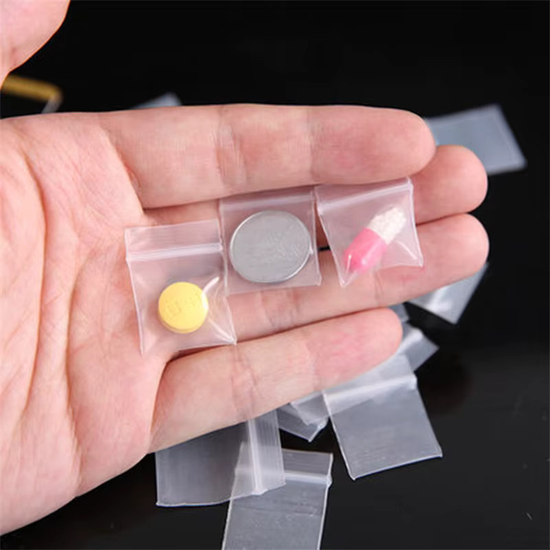 100 Stück transparente Mini-Kunststoff-Beutel mit Reißverschluss zum wiederverschließbaren Aufbewahren von Schmuck, Pillen oder Lebensmitteln - Bild 3