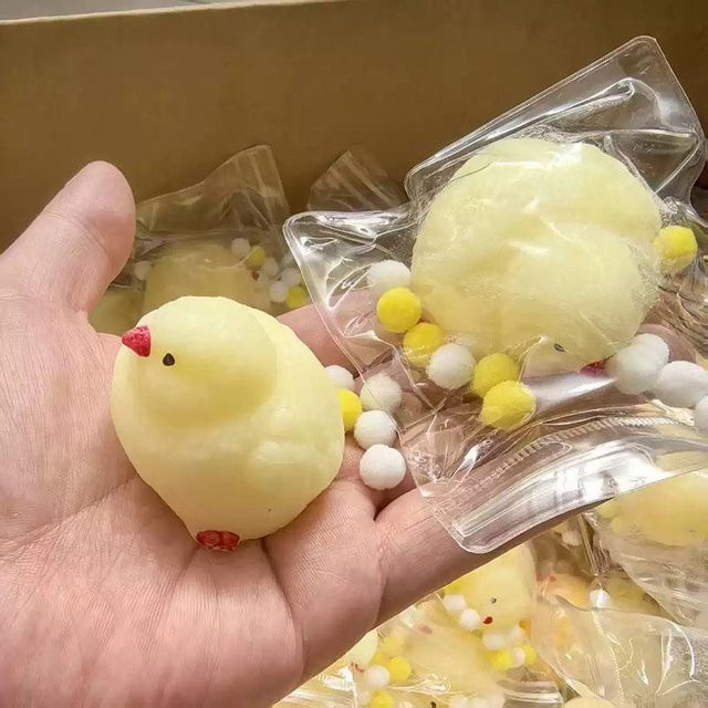 Gelbes Küken Squishy Spielzeug, Weiches Silikon, Simulation Huhn - Bild 1