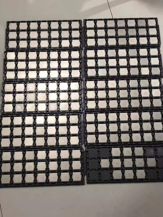 Intel Xeon E5-2699V4 Prozessor mit 2,2 GHz, 22 Kernen und 44 Threads, LGA 2011-3, Silber - Bild 4