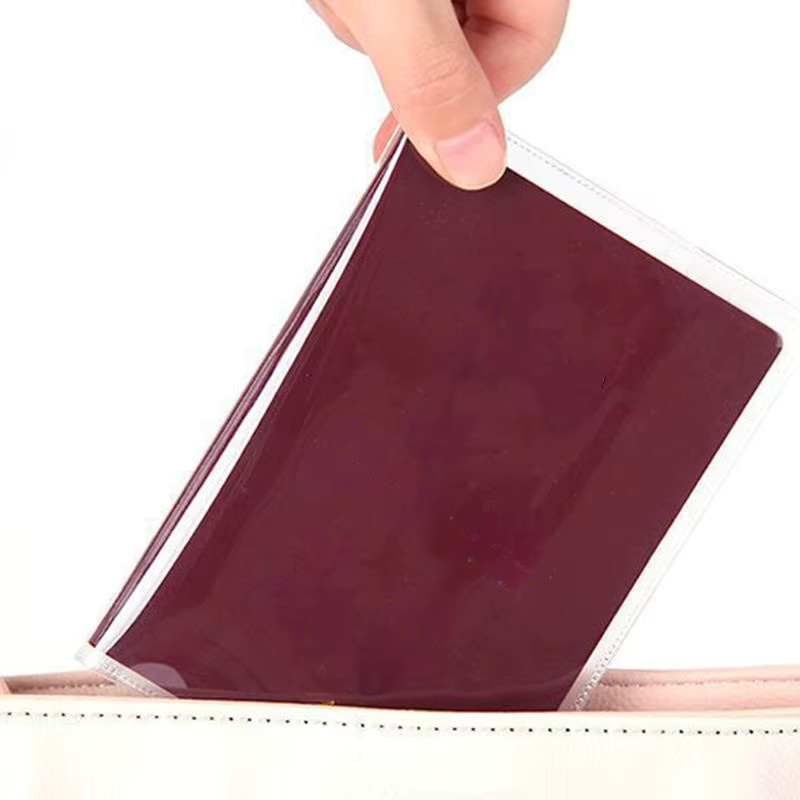 6 Stück transparente Reise-Passhüllen aus wasserdichtem PVC für Ausweise, Visitenkarten und Kreditkarten - Bild 3