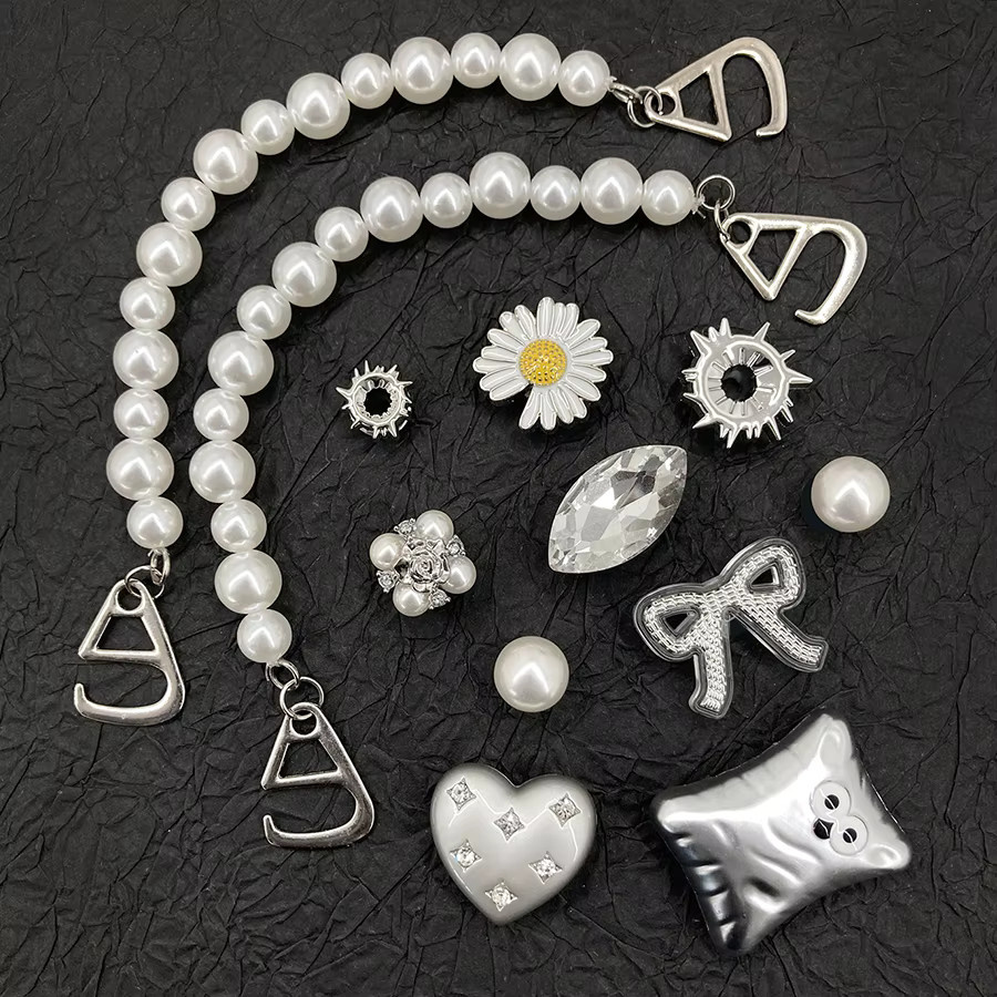 Schuh Charms Gänseblümchen Schleife, Perle, Diamant, 12 Stück - Bild 2