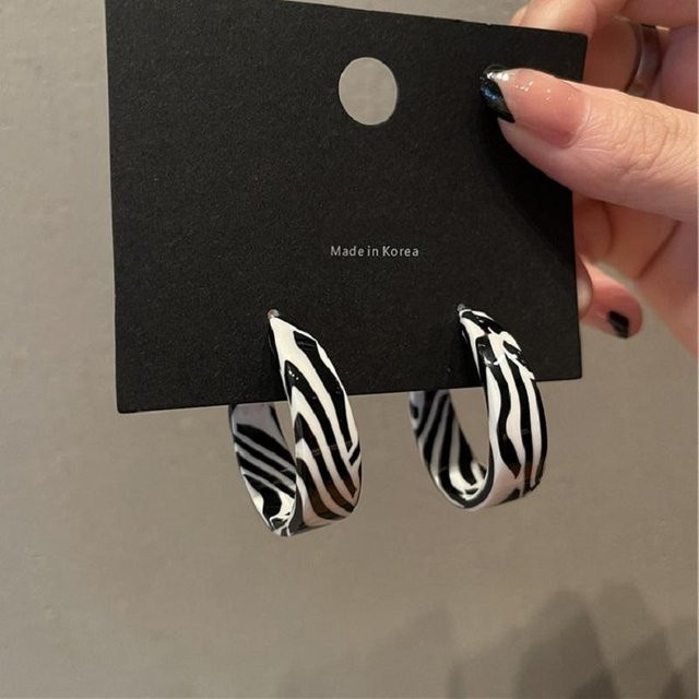 Lucky Star Jewelry Ohrringe, Acryl, Zebra-Muster, Zirkonia, Damen, Schwarz - Bild 1