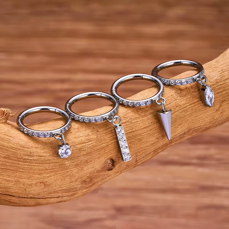 UHERA Nasenring Titan, kubischer Zirkon, Unisex - Bild 2