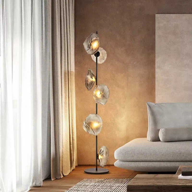 JIANKEXING Moderne LED Bodenlampe aus Glas und Metall in Transparent und Schwarz für Wohnzimmer, Schlafzimmer und Home Office - Bild 1
