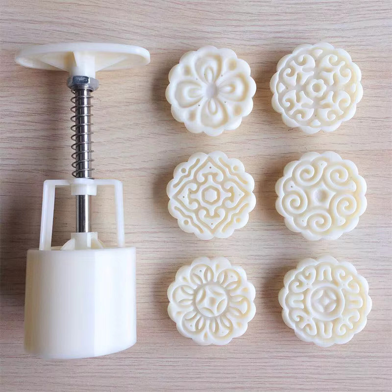 6er Set Mooncake Formen in Blumenform aus Kunststoff, Weiß, Runde Ausstechformen für Fondant und Kuchen - Bild 2