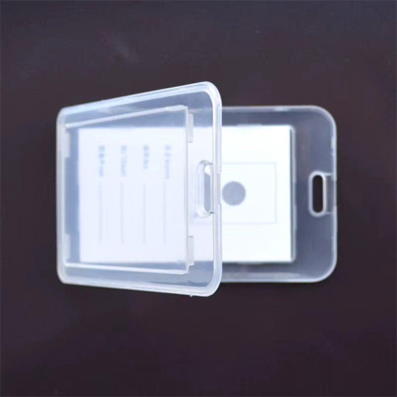10er Set transparente ID-Kartenhalter aus Kunststoff für Ausweise und Arbeitskarten in horizontaler oder vertikaler Nutzung - Bild 2