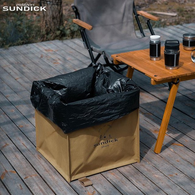 SDKOutdoor Picknick-Aufbewahrungstasche als faltbarer dreieckiger Camping-Mülleimer in Schwarz - Bild 1
