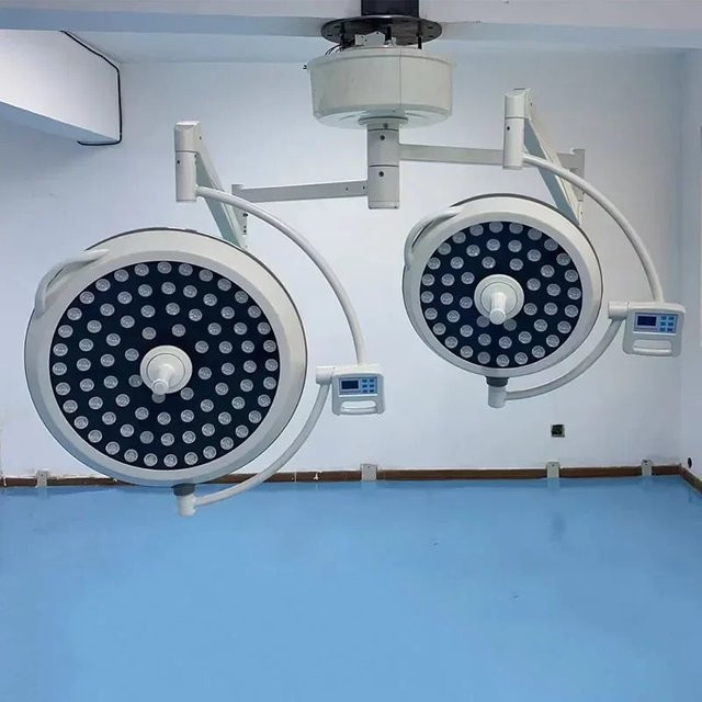 MUFU Doppelkuppel LED Operationsleuchte für den OP-Saal, schattenfreie Deckenlampe in Weiß - Bild 1