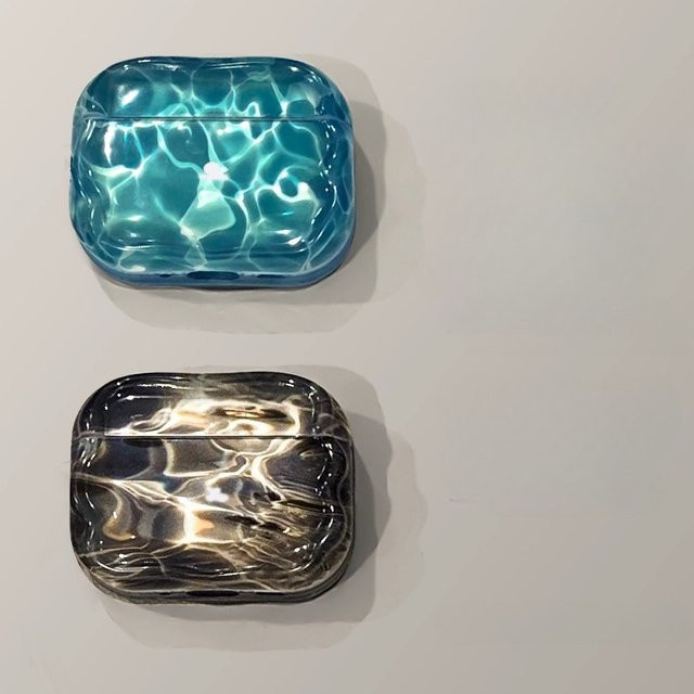 Water Ripple Kopfhörerhülle aus TPU für Apple AirPods Pro 2/3 und AirPods 2/3/4 in Transparent oder Blau - Bild 1