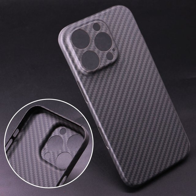 Ultra-dünne Aramid-Faser Schutzhülle für Apple iPhone 17, 16, 15 Pro Max und 14 Pro mit Feinloch-Kameraschutz in Schwarz - Bild 1