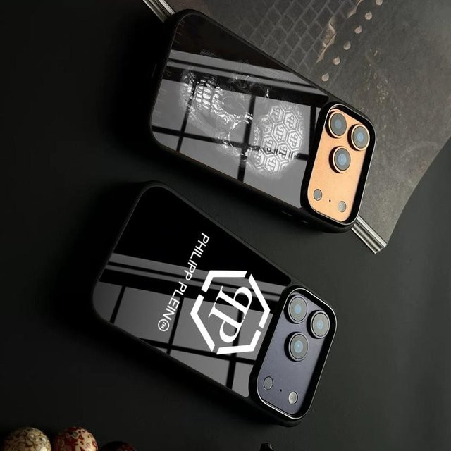 Rastar Handyhülle aus PC und TPU in Schwarz für iPhone und Samsung Modelle - Bild 1