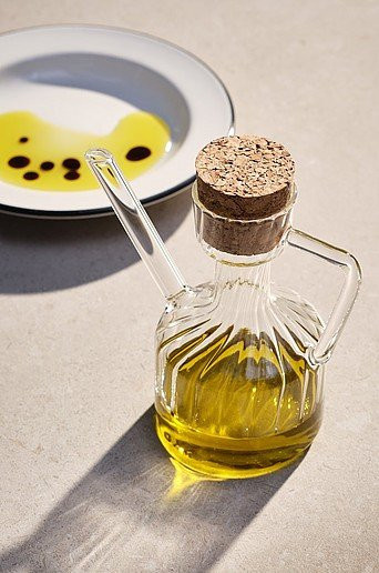 Jotex YUNA Ölflasche aus Glas mit Ausguss und Deckel, transparent - Bild 1