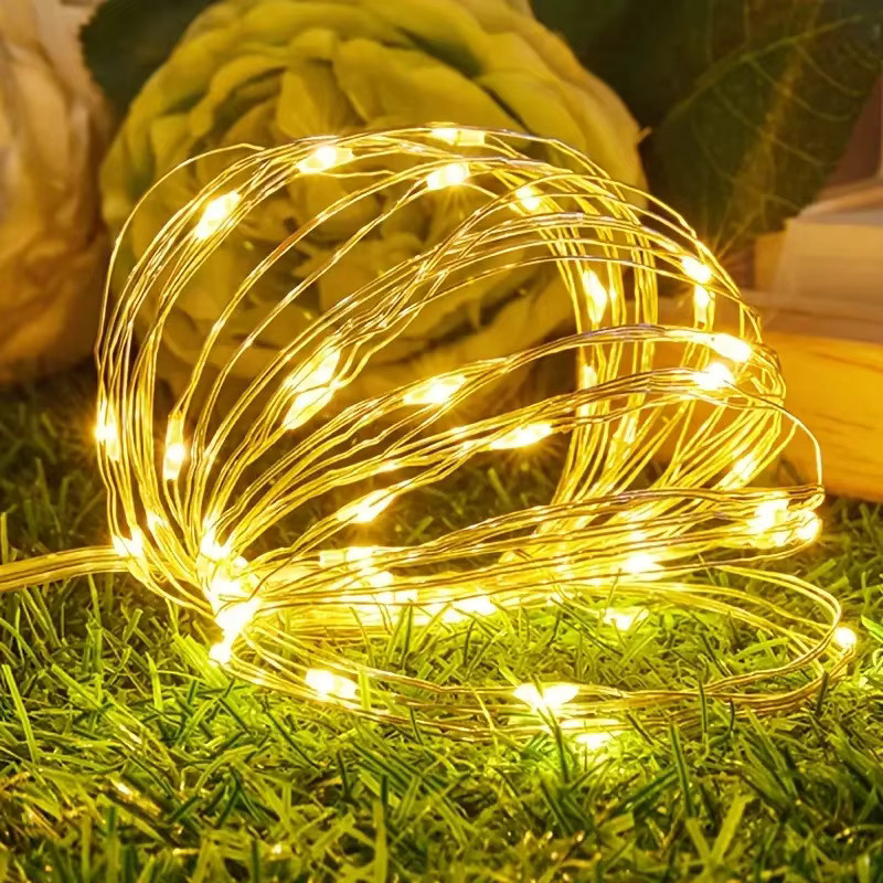 OKAL RED EAST LED-Lichterkette mit Herz-Motiven in Warmweiß, USB-Betrieb, Kupferdraht für Garten und Weihnachtsdekoration - Bild 2