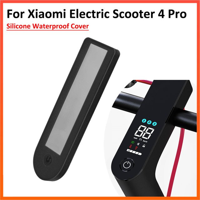 Wasserdichte Silikonhülle für das Xiaomi Elektroroller 4Pro Armaturenbrett zum Schutz der Display Platine in Schwarz und Rot - Bild 1