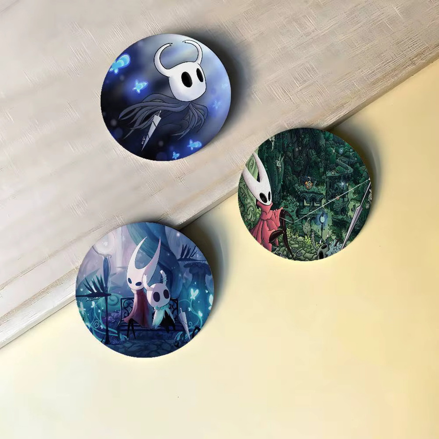 52TOYS Hollow K-Knight Cartoon-Abzeichen, Fantasy, multicolour, round - Bild 4