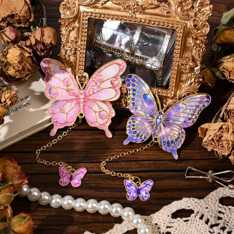 CHENJ Metall Lesezeichen Vintage Schmetterling und Blume Design in Multicolour - Bild 1