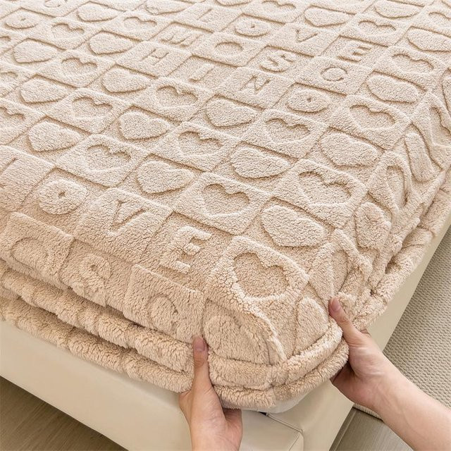 KISS Textile Samt Spannbettlaken mit Gummizug in Beige, B/T: 140 x 200 cm - Bild 1