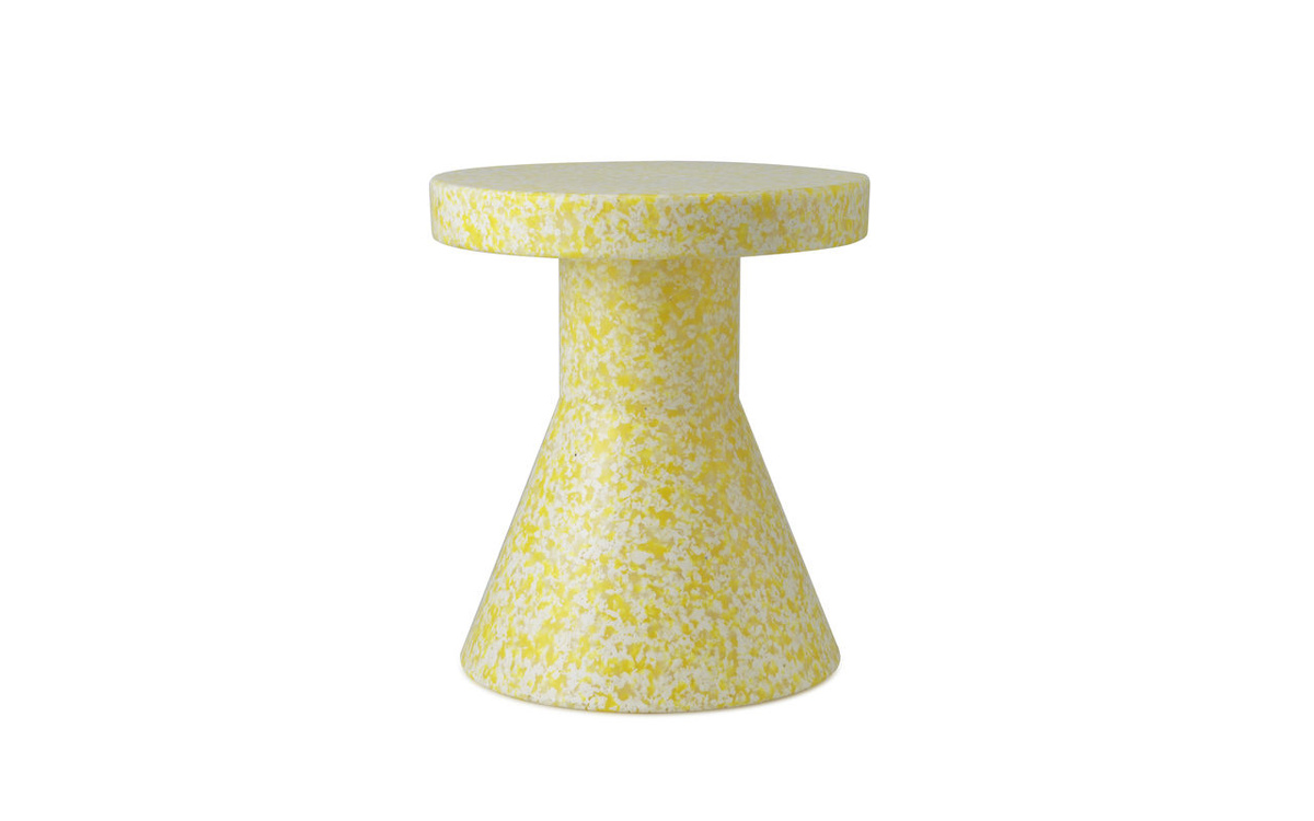 Normann Copenhagen Bit Stool Cone Hocker Gelb aus recyceltem Kunststoff - Bild 2