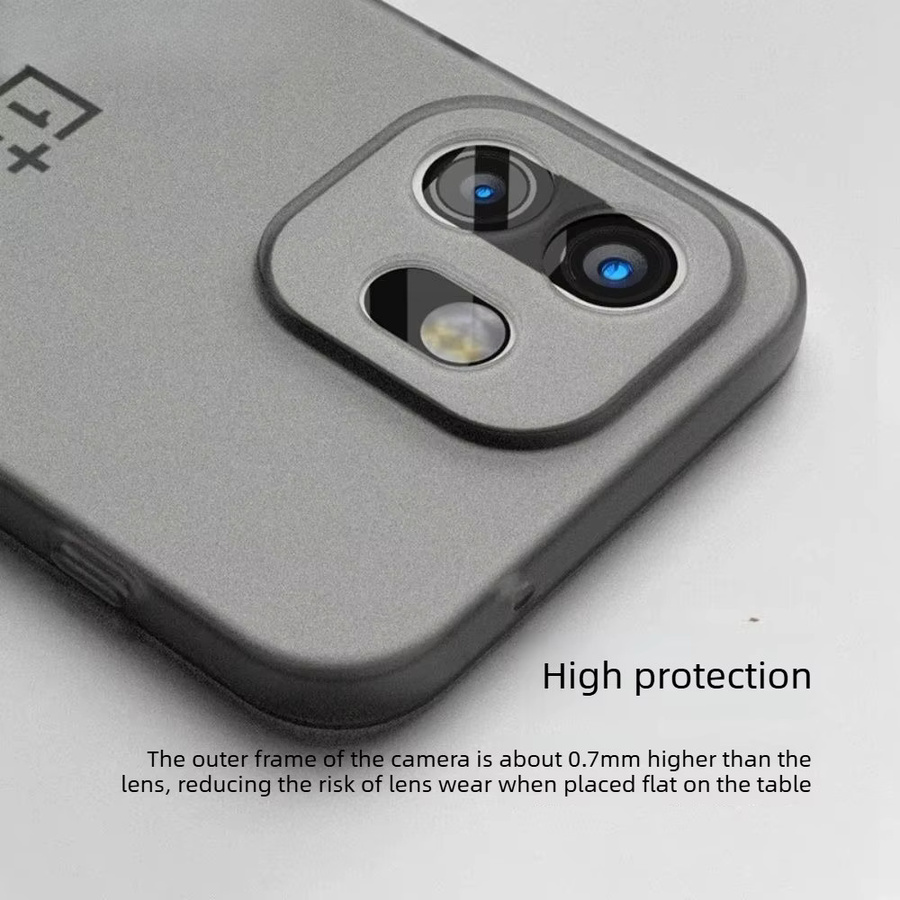 Stoßfeste TPU-Softcover Handyhülle für OnePlus 15T 15 13 12 T/R Turbo 6V, mattiert und halbtransparent in Schwarz, kompatibel mit MagSafe Charging - Bild 2
