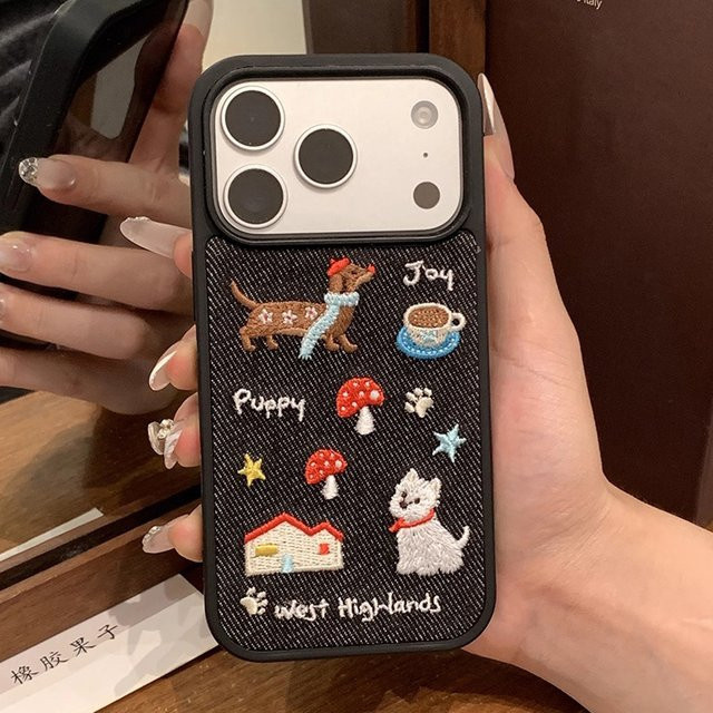 KASONPAI Handyhülle mit niedlichem Welpen-Motiv aus warmem Stoff und Retro-Denim-Stickerei für iPhone 17 Pro Max, 16, 15, 14 Pro Max, stoßfeste Abdeckung - Bild 1