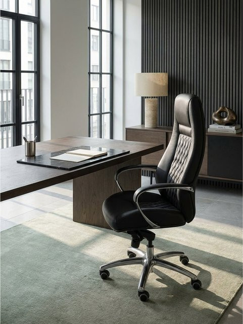 Bürostuhl AUSTIN von KADIMA DESIGN aus Echtleder mit Kopfstütze und Rauten-Design, Schwarz, B/T/H: 70 x 68 x 130 cm - Bild 1