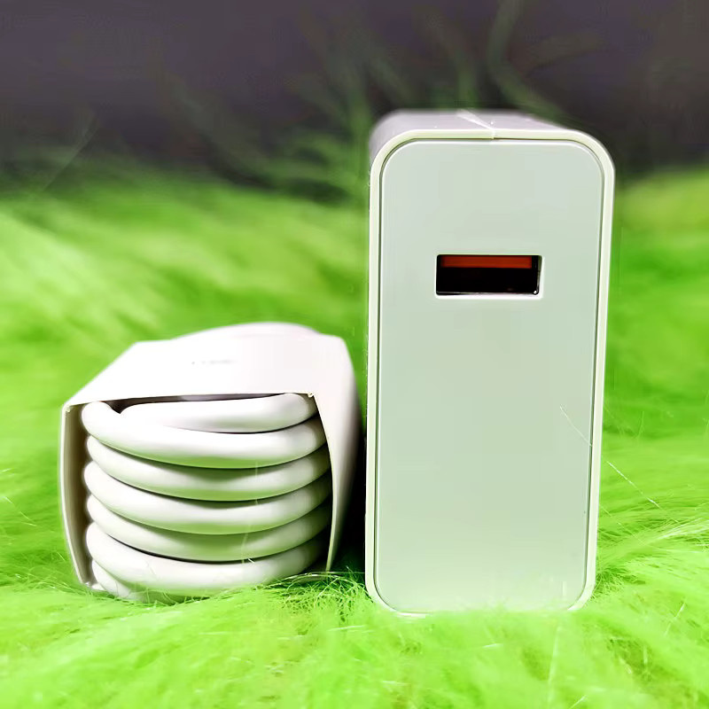 Xiaomi 120W Turbo Fast Charge Ladegerät mit Kabel in Weiß - Bild 3