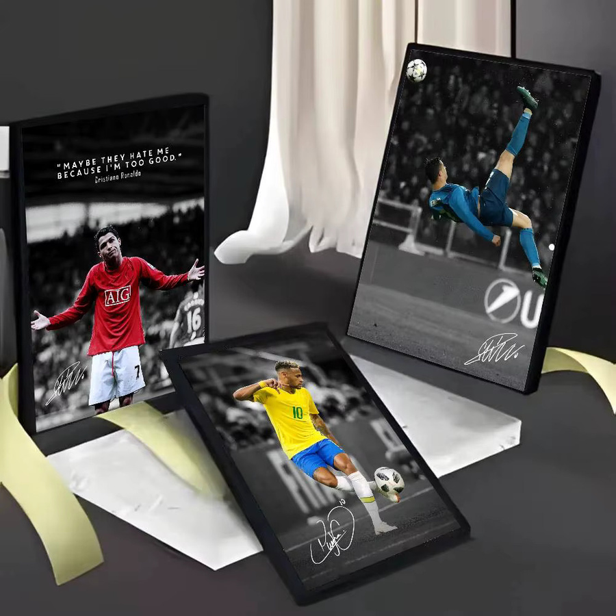 Modernes Fußball Sport Player Porträt Selbstklebendes Poster Wandbild in Mehrfarben - Bild 5