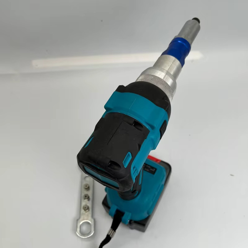 Elektrische Nietmutterpistole für Makita 18 V Akku, bürstenloser Bohreinsatz für 2,4–4,8 mm, automatisches Nietwerkzeug in Blau - Bild 3