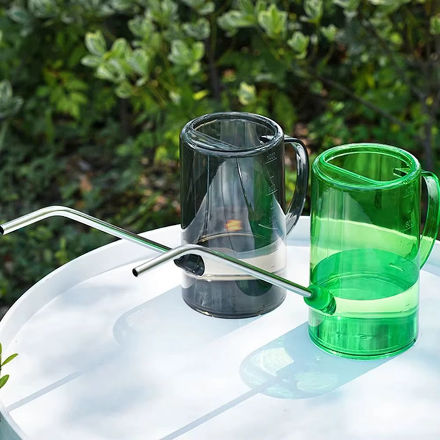 Tragbare Gießkanne mit langem Auslauf in Grün für Garten und Büro - Bild 2