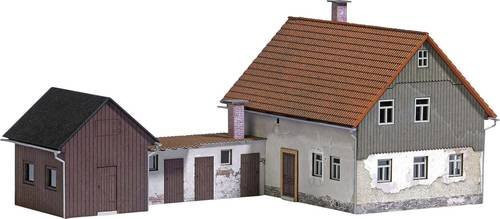 Busch 1909 H0 Wohnhaus mit Anbau aus Holz - Bild 1